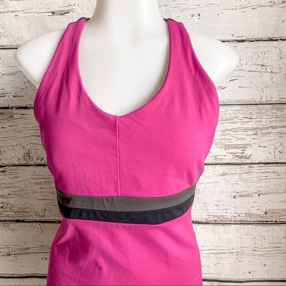Lucy Powermax women's pink athletic racerback tank top, padded bra - Picture 2 of 8